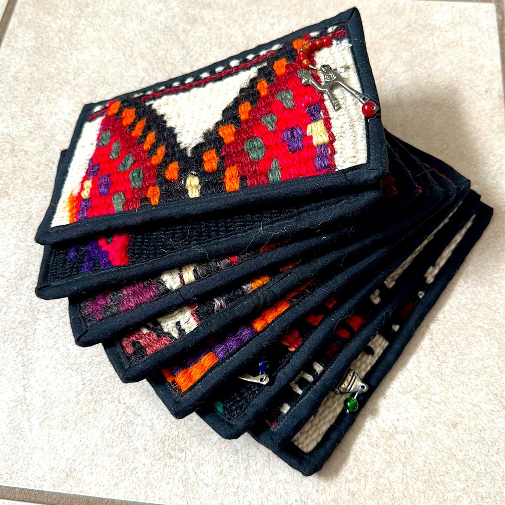 8 beautiful Arabian themed coasters never used